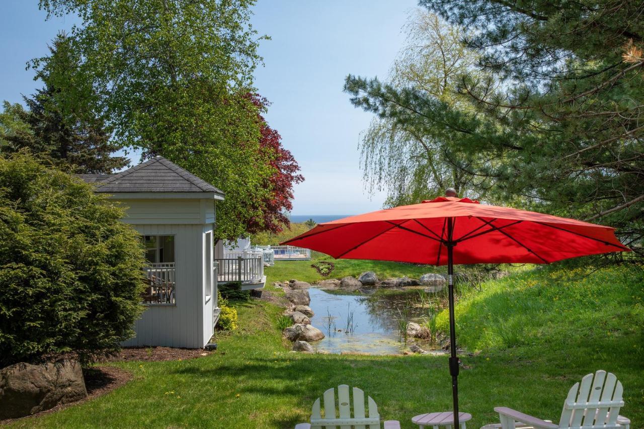 Inn Glen Cove & 2*